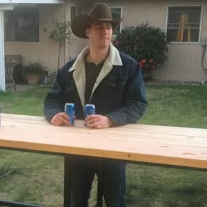 Meet your Posher, Travis